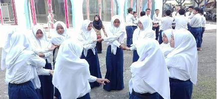 Management kepemimpinan BK