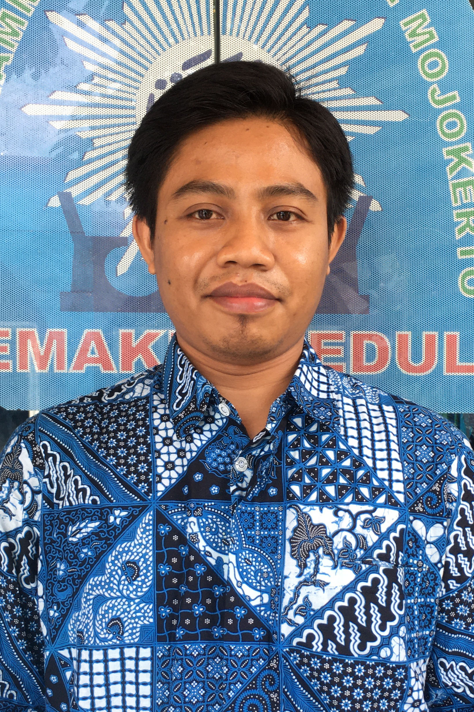 <center>WALI KELAS<br>AHMAD WAHYUDI, S. Pd</center>